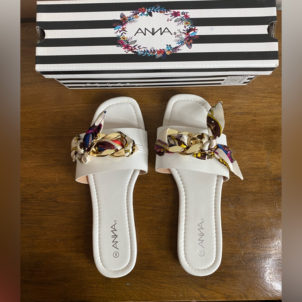 NEW in box! ANNA Getaway white Sandal w/ satin scarf wrap & gold chain detail.